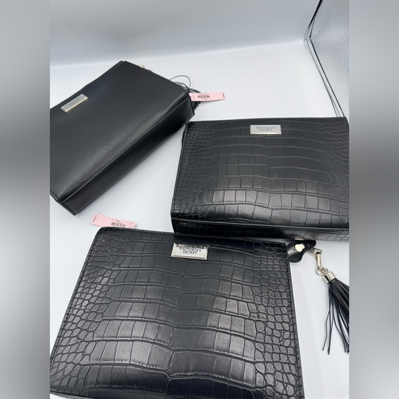 NWT Lot 3 VICTORIA'S SECRET BLACK ALLIGATOR BEAUTY POUCH WITH TASSEL - Picture 2 of 7